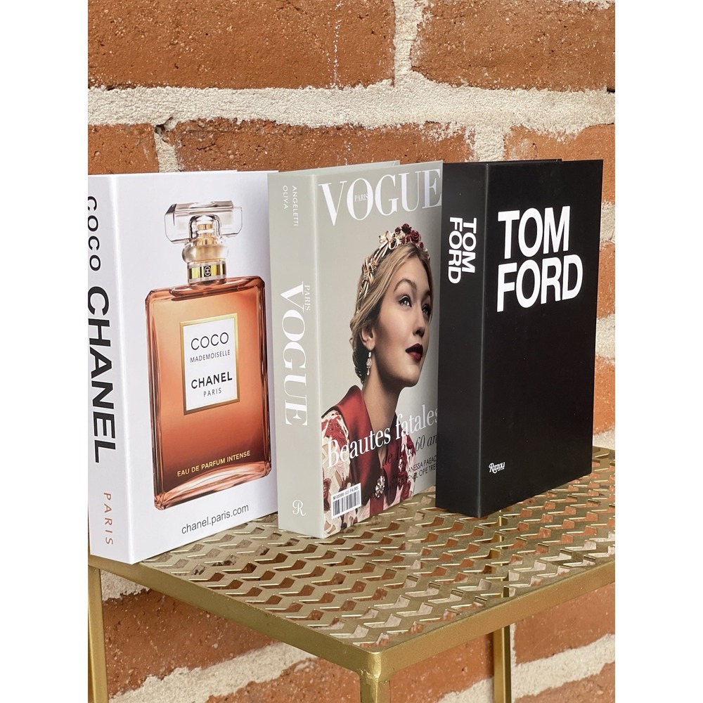 Preppy Aesthetic Decorative Books-Chic Faux Book Set for Stylish Home Decor